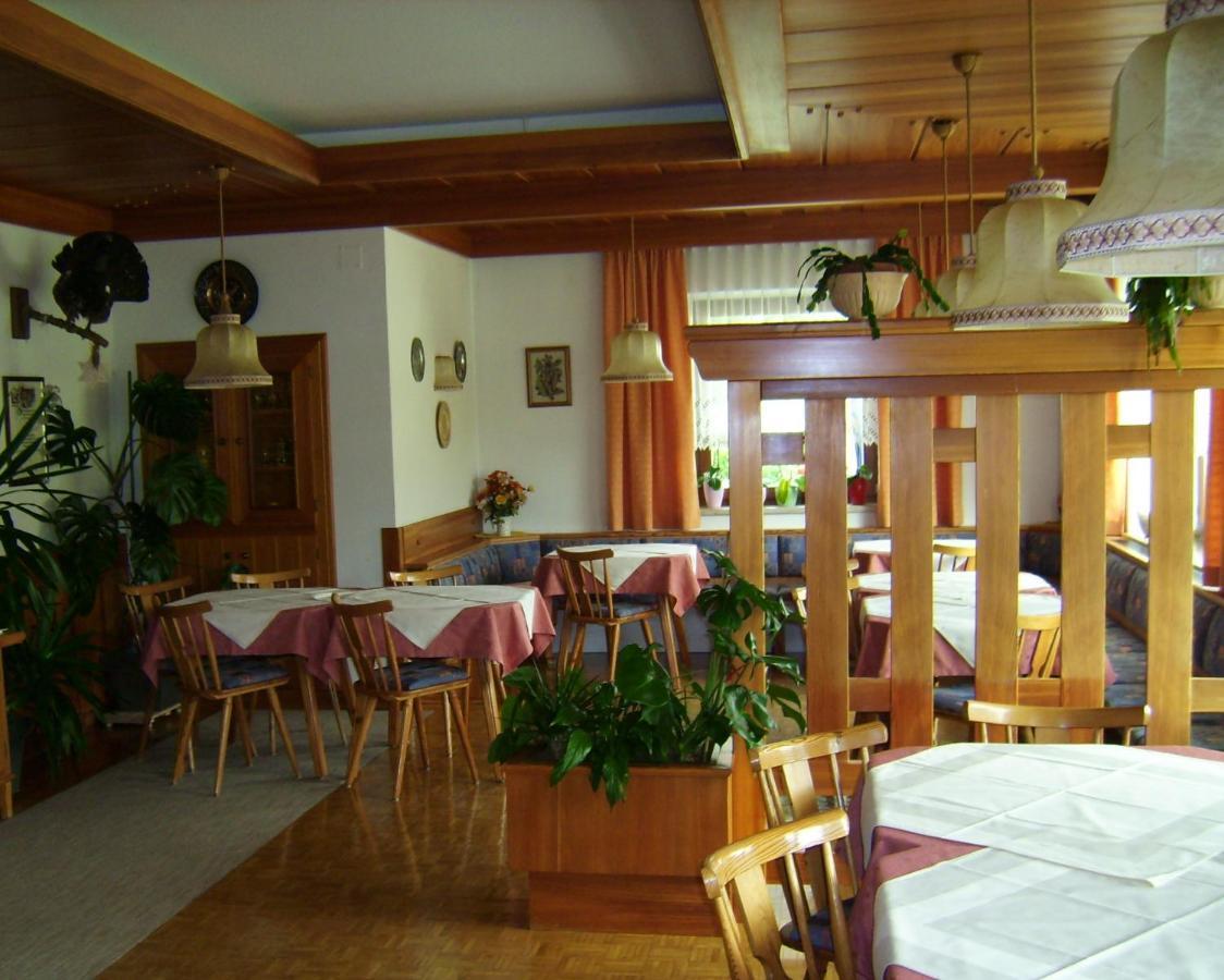 Haus Alpenfriede Hotel Weissensee Luaran gambar